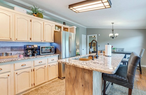 Golden House | Outdoor Kitchen + Hot Tub: Table Rock Lake House