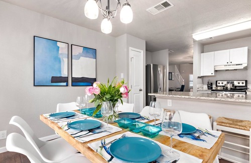 Heritage House | Outdoor movie Sea World Lackland AFB Family House