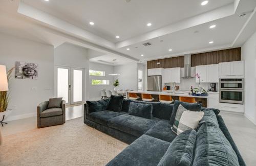 Rural Estates House | Outdoor Oasis Upscale Hideaway in Naples!