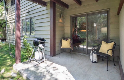 Moose Wilson Road Condo | Outpost: Hollyhock 2013
