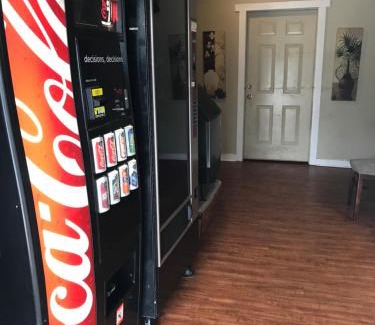 Dripping Springs Hotel | Outpost Motel