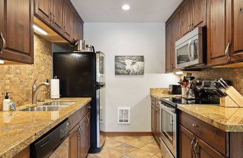 Teton Village Condo | Outpost: Nez Perce C3 - Pool and Hot Tub Access!