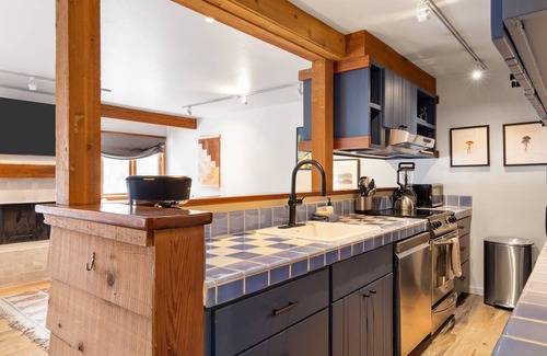 Moose Wilson Road Condo | Outpost: Phlox 2511 - Private Patio