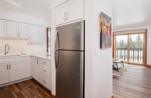 Teton Village Condo | Outpost: Sleeping Indian E3