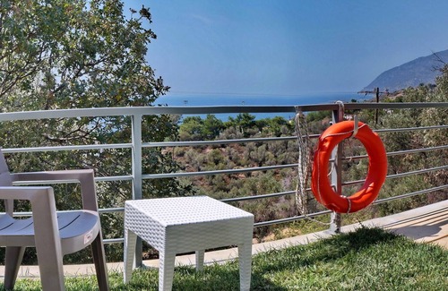 Plomari Villa | Ouzo Villas 2, Accessible 3BR villa at Ag. Isidoros, Plomari, Lesvos