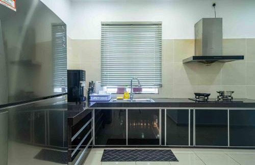 Kuah House | OV Karaoke homestay Langkawi