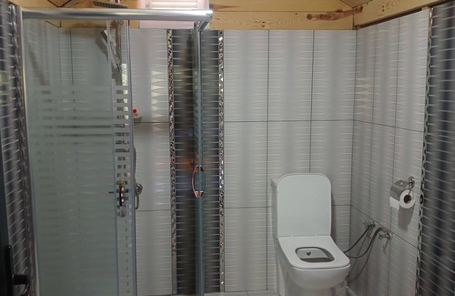 Rize Bed & Breakfast | Ova Suit Apart