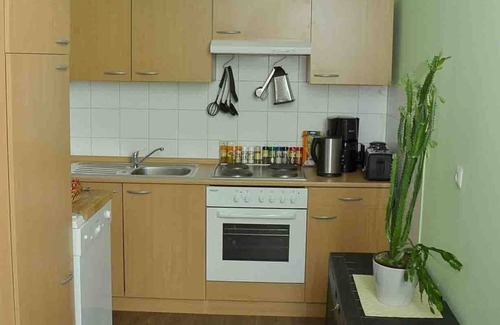 Friedrichshain Apartment | Over the roofs + city Alex