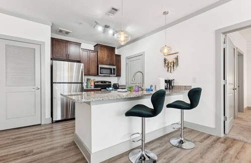 Farragut Apartment | Overlook 3111 Modern Luxury in Heart of Knoxville