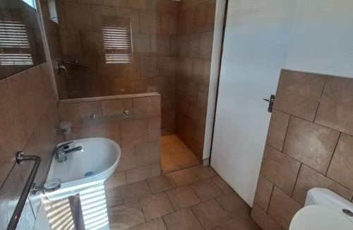 Wynberg House | Overnight Lodge