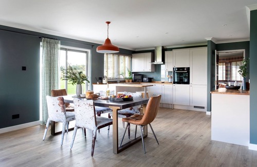 Jedburgh Cottage | Overthickside Cottage - sleeping 8 guest in 4 bedrooms