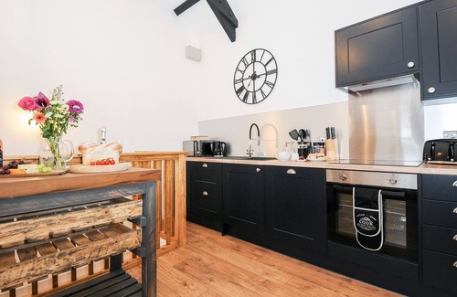 St. Keyne Cottage | OWL BARN, family friendly, luxury holiday cottage in Duloe
