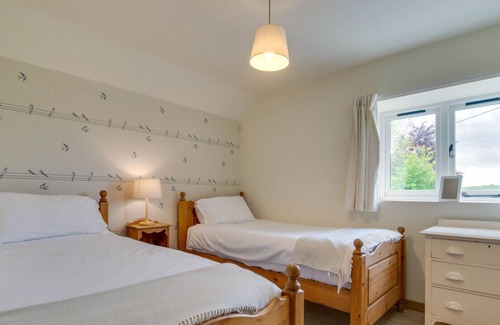 Sedlescombe House | Owl Barn - Two Bedroom House, Sleeps 4