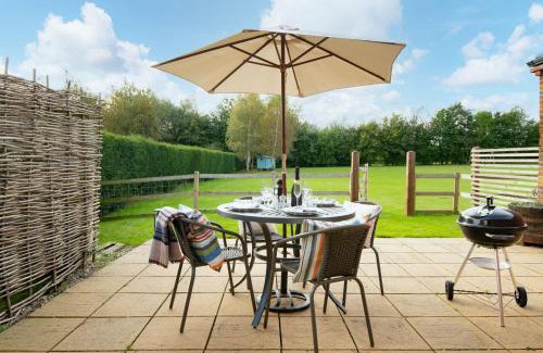 Sculthorpe House | Owl