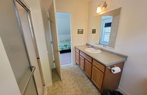 Ocean Point House | OWL HOUSE | SCREEN PORCH | 4 Bed, 2.5 Bath