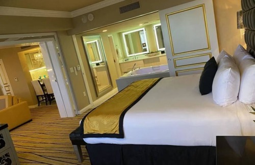 Winchester Resort | Owners Two-Bedroom Luxury Villa Suite