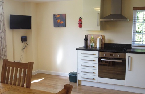 Oxford Apartment | Oxford Apartments 2 - Modern, beautiful Apartment fully furnished with parking