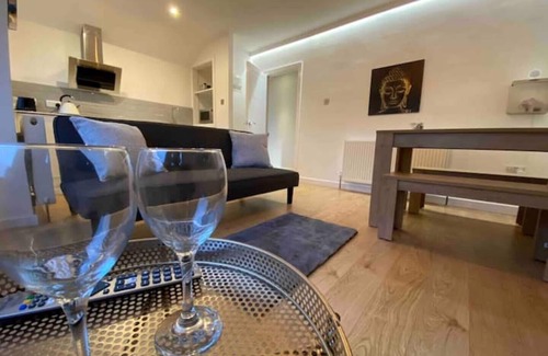 Oxford Apartment | ⭐️Oxford modern stylish apartment parking top floor
