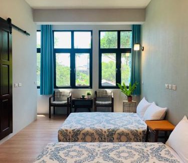 Tainan City Centre House | OYAJI Guesthouse 歐野基民家宿泊