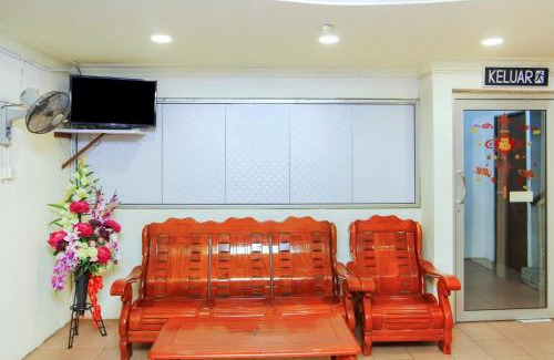 Sibu Hotel | OYO 1173 Mandyrin Hotel