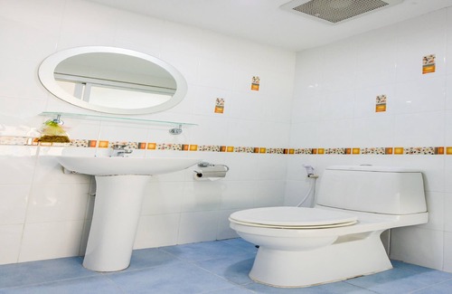 Cha-am Hotel | OYO 394 Nana Beach Cha Am