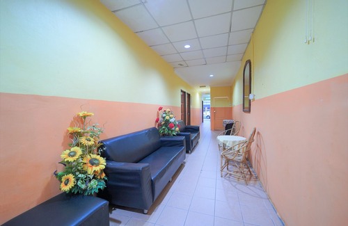 Kuah Hotel | OYO 89850 Mutiara Motel