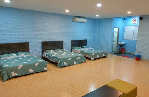 Saratok Hotel | OYO 90275 Meow Homestay