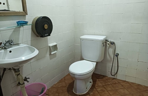 Sarikei Hotel | OYO 90809 Oriental Hotel