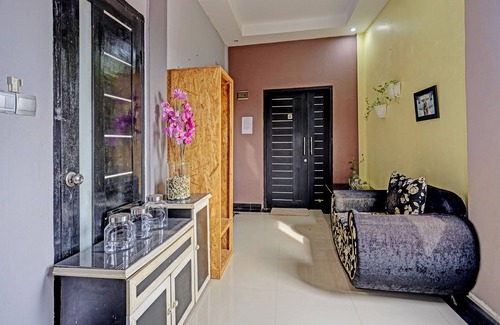 Batam Hotel | OYO 91363 Lia Stay Syariah