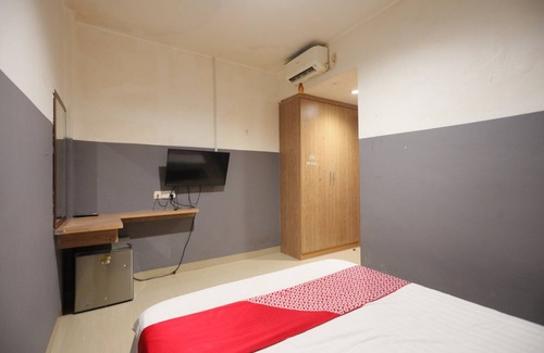 Batam Hotel | OYO 93667 Penginapan Pelangi