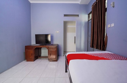 Padalarang Hotel | OYO 94119 Pdl Guest House Syariah