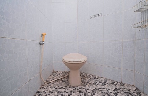 Padalarang Hotel | OYO 94119 Pdl Guest House Syariah
