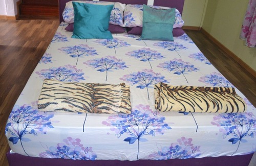 Ranau House | OYO Home 90588 Nadine Guesthouse