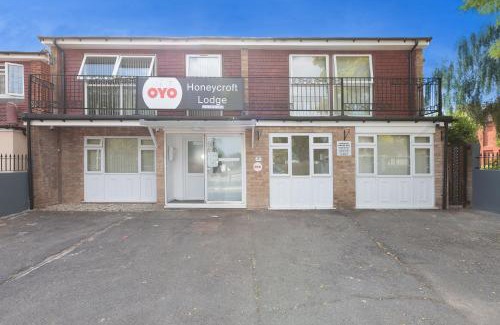 Brunel Hotel | OYO Honeycroft Lodge