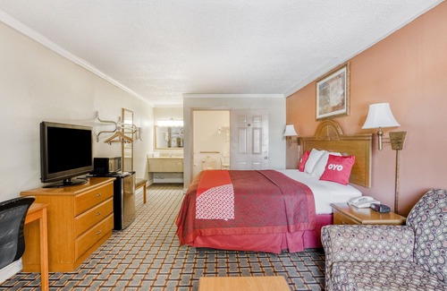 Pineville Hotel | OYO Hotel Pineville LA Hwy 165