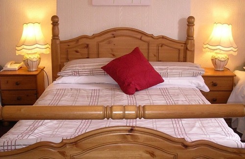 Durham Hotel | OYO La Spada Boutique Hotel