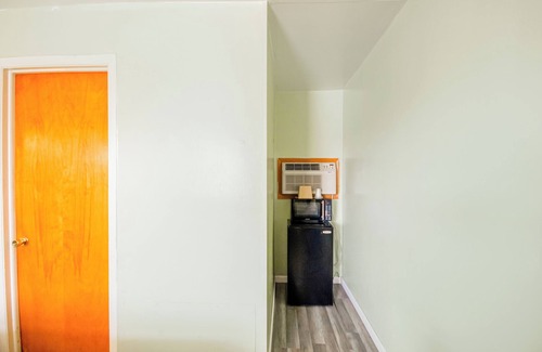 Macon Hotel | OYO Travelier Motel