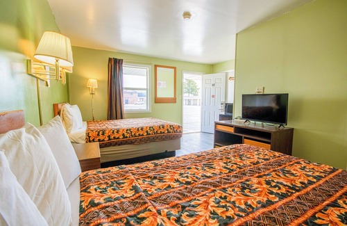 Macon Hotel | OYO Travelier Motel