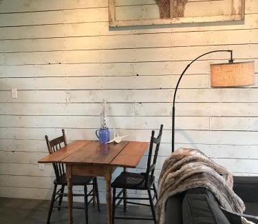 Indian Harbour Ski Chalet | Oyster Cottage