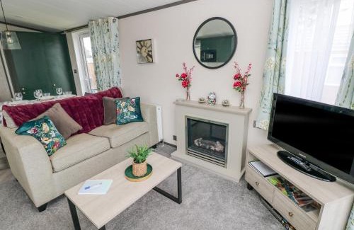 Hasguard Cross House | Oyster Lodge