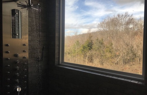 Marshall House | Ozark Mountain Retreat