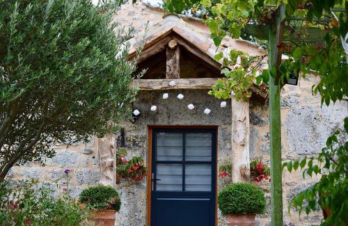 Caylus Bed & Breakfast | Pérard Chambres D’Hotes