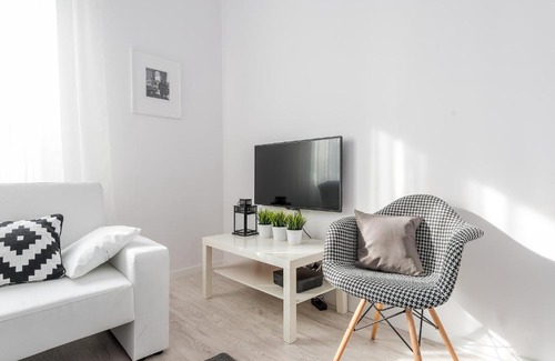 Muranow Apartment | P&O Apartments Andersa INTRACO