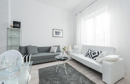 Muranow Apartment | P&O Apartments Andersa INTRACO