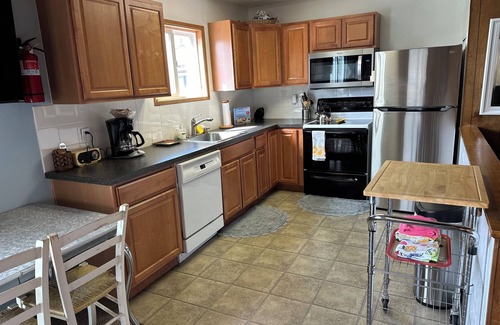 Pacific City Cabin | Pacific City Cabin walk to the beach, restaurants, coffee & wine tasting!