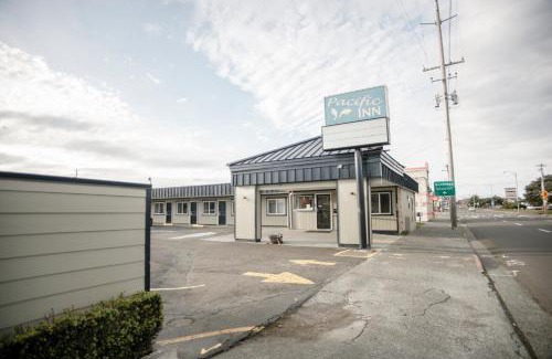 Crescent City Hotel | Pacific Inn