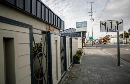 Crescent City Hotel | Pacific Inn