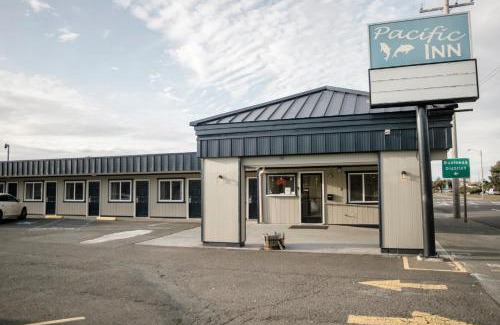 Crescent City Hotel | Pacific Inn