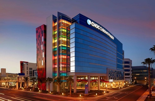 Lyon Street Apartment | Pacific Paradise 10 Min from Disneyland W/Pool&GYM