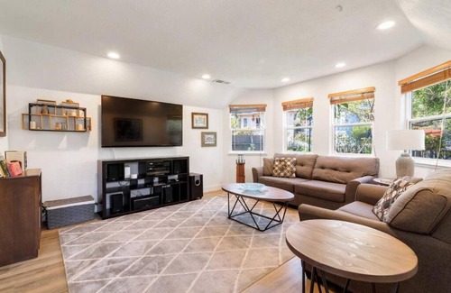 Sharp Park House | Pacifica Storybook Beach House